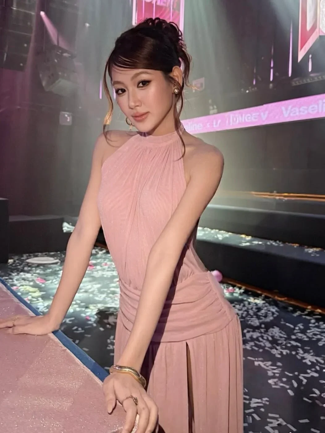 Photo 8 of Đầm dài hồng nhạt Iamcoco size S