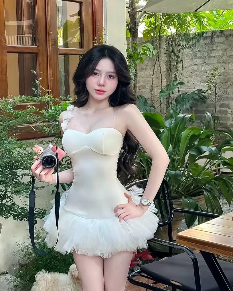 Ảnh 1 của Đầm trắng corset tutu mini nữ