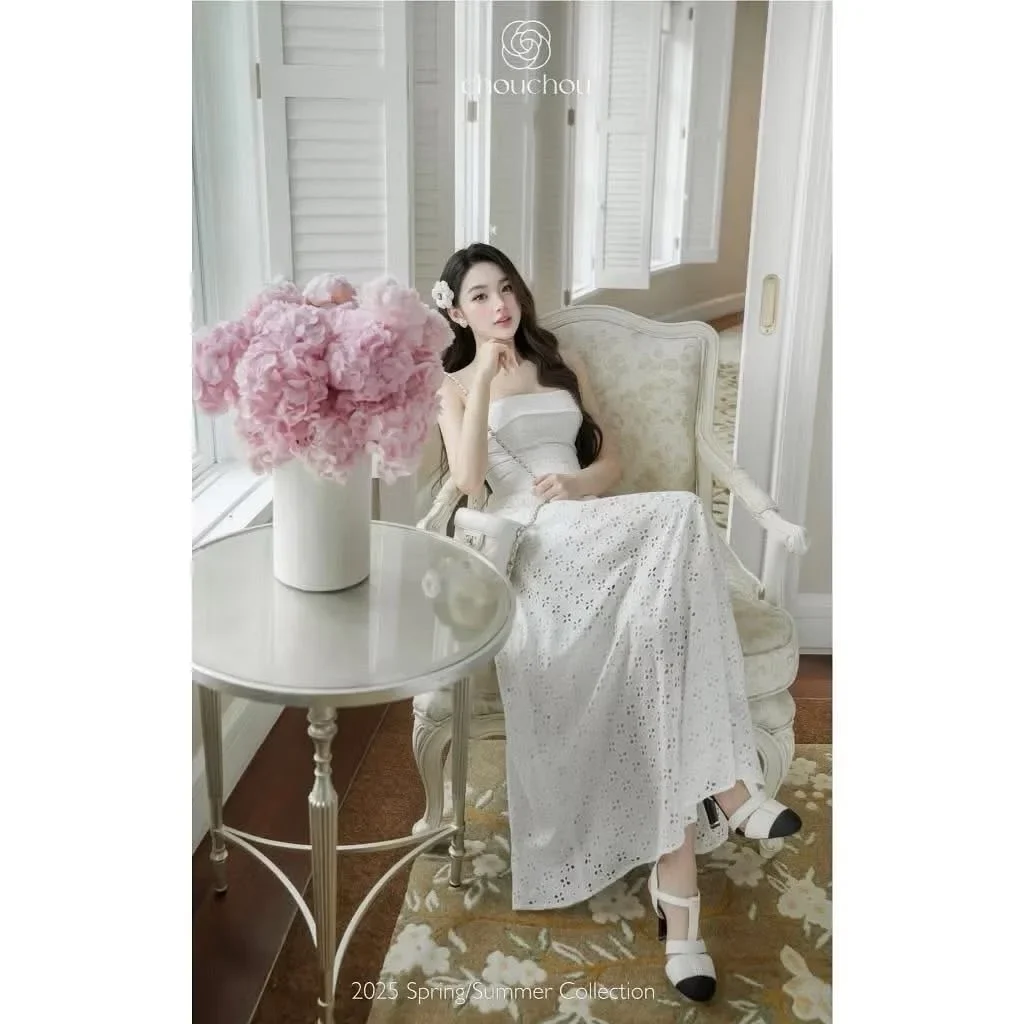 Ảnh 1 của Váy maxi trắng ren mắt cáo nữ