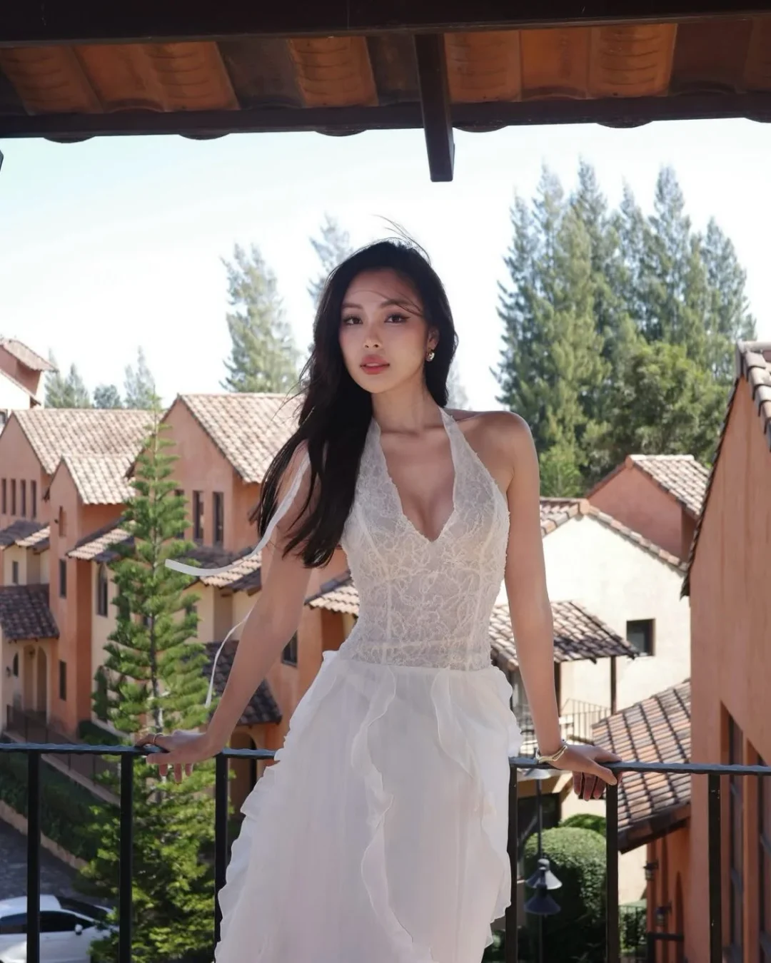 Ảnh 2 của Váy maxi ren trắng Amelie size S