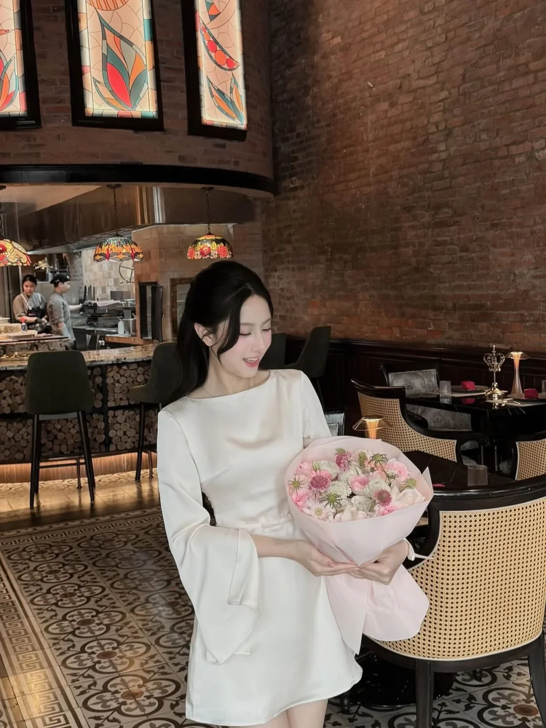 Ảnh 2 của Váy trắng tay loe nữ Joie Des Roses