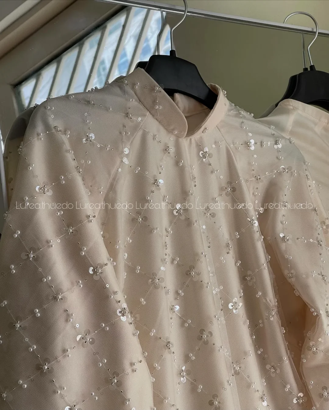 Photo 7 of Áo Dài Nữ Truyền Thống Nhiều Màu Cho Thuê