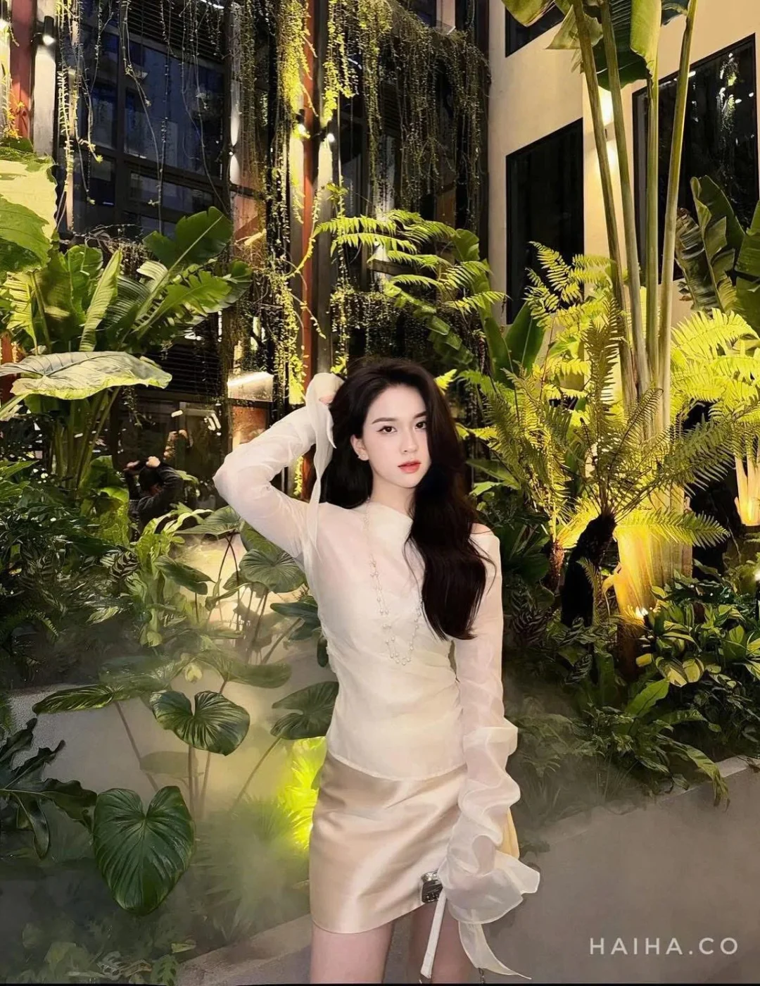 Photo 8 of Set áo váy lệch vai kem HAI HA