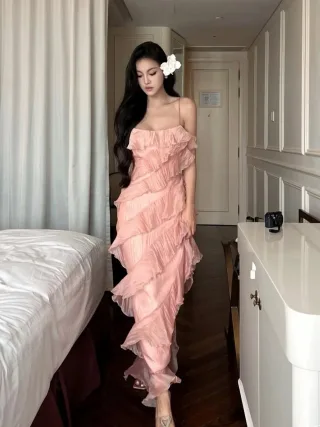 Photo 2 of Đầm maxi voan hồng nhún bèo Amelie
