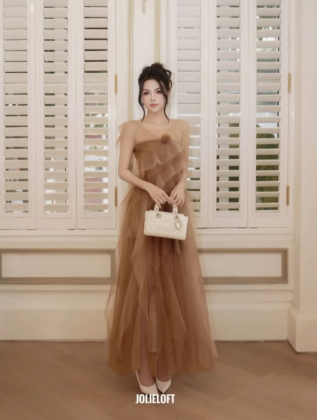 Ảnh 3 của Váy tulle nâu nhiều tầng nữ sang trọng
