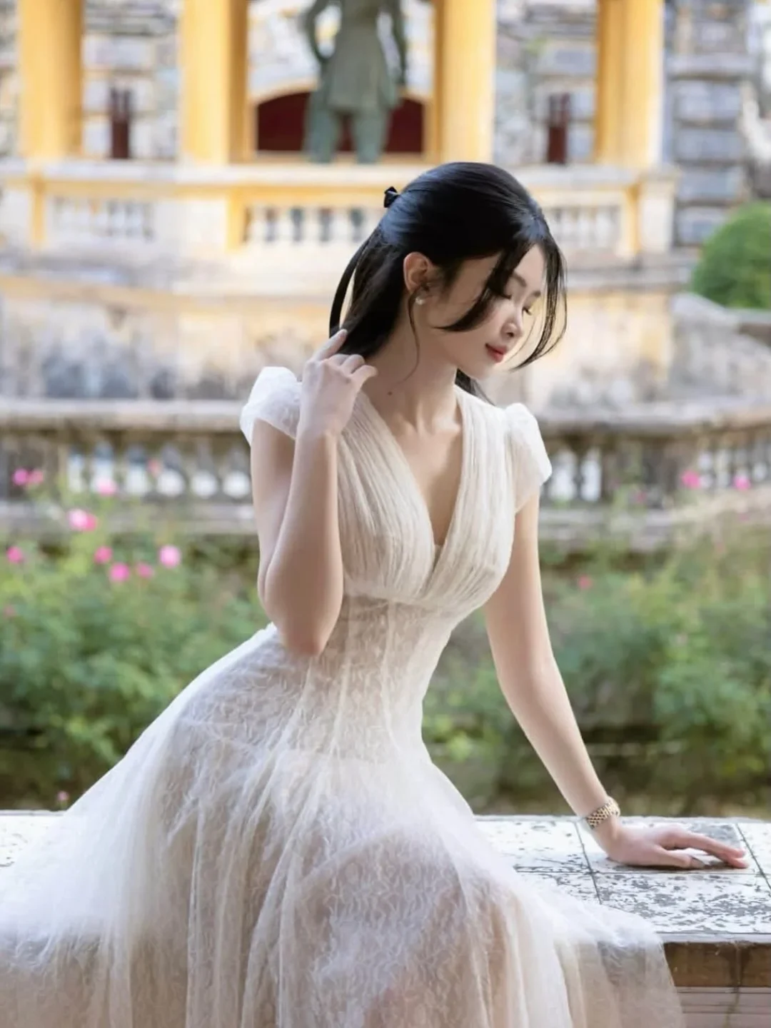 Ảnh 5 của Váy ren vintage dài màu kem size M