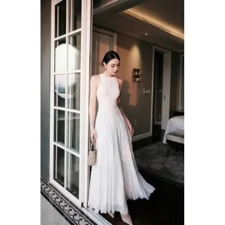 Photo 1 of Váy ren maxi trắng nữ thanh lịch