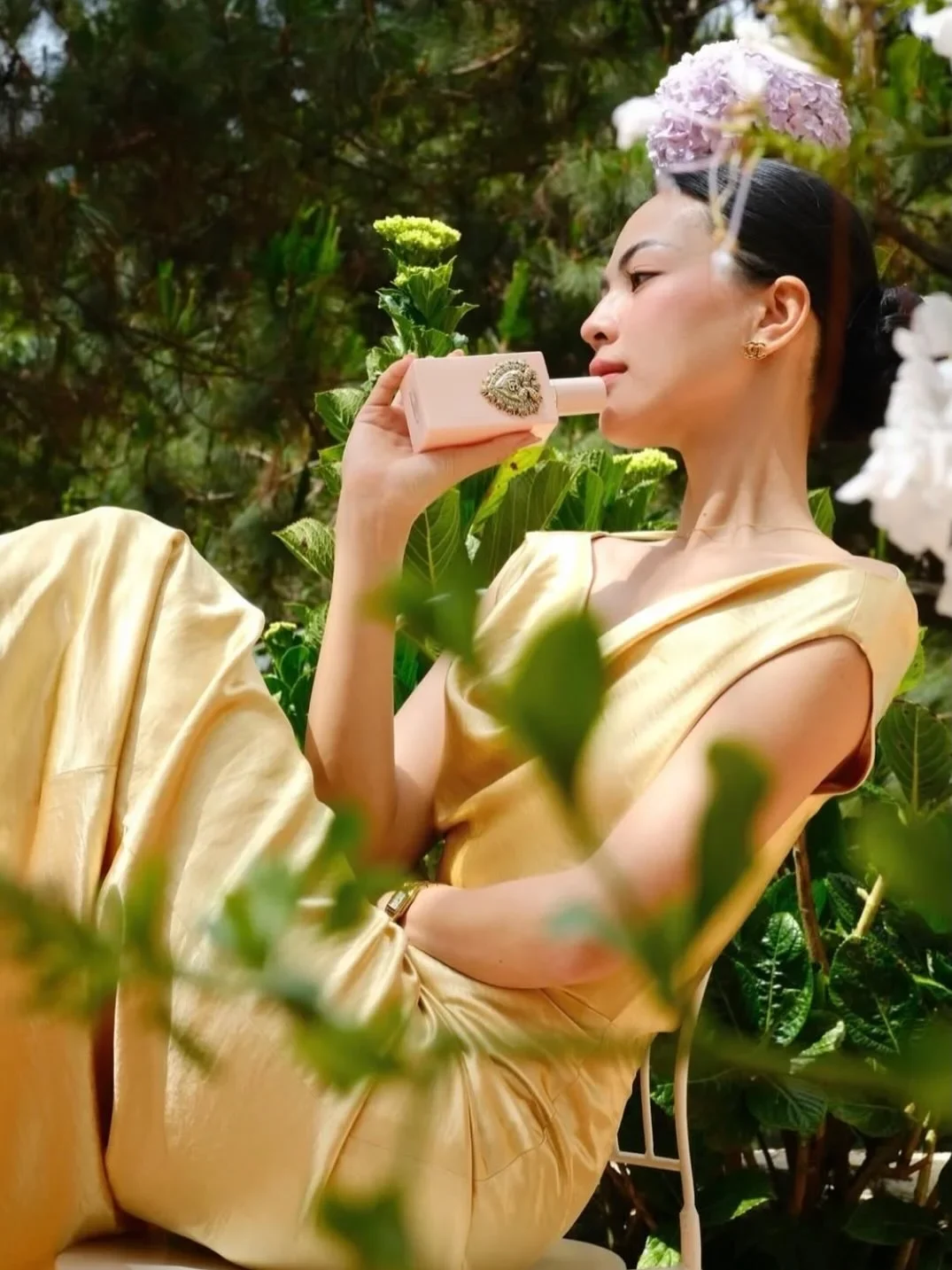 Ảnh 5 của Đầm dài lụa vàng nhạt NAN size S