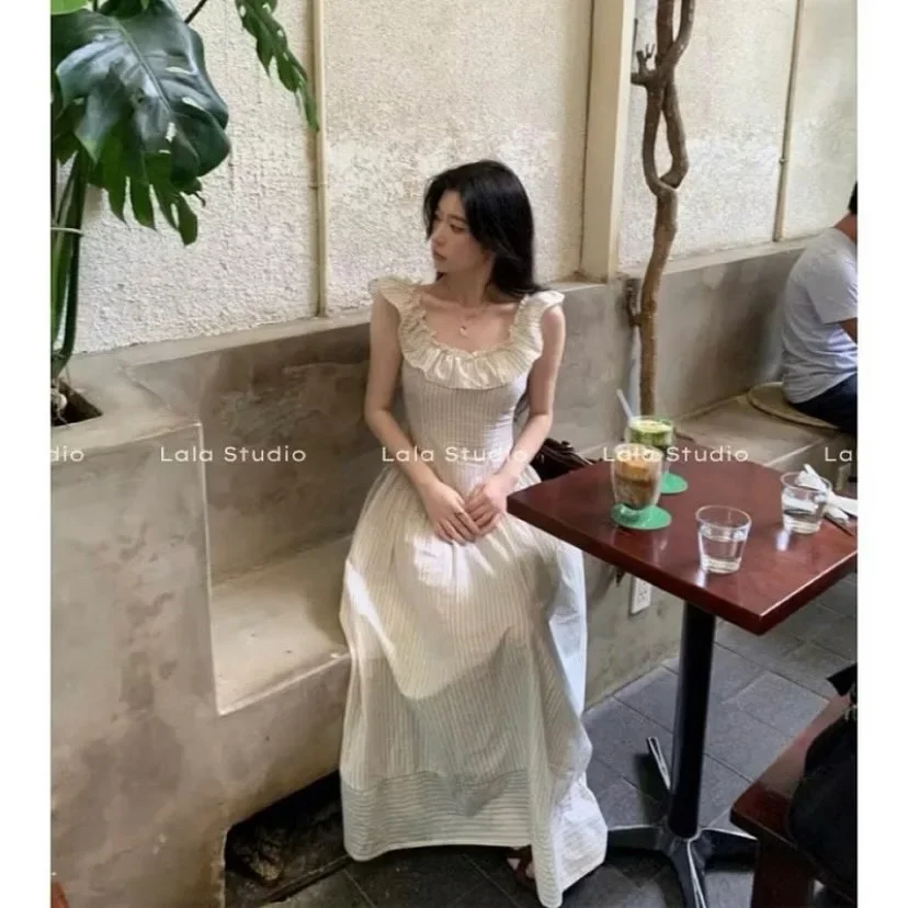 Ảnh 1 của Đầm maxi sọc kem phong cách vintage nữ