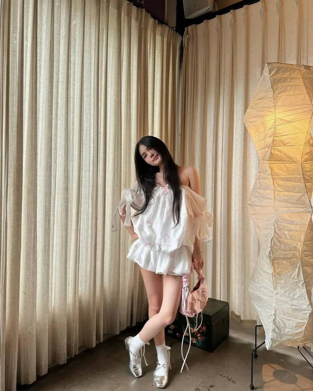 Photo 1 of Set đồ nữ trắng nơ hồng dễ thương
