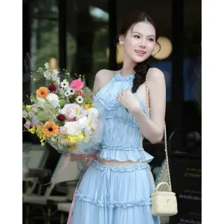 Ảnh 2 của Váy maxi xanh nhạt tầng bèo nữ