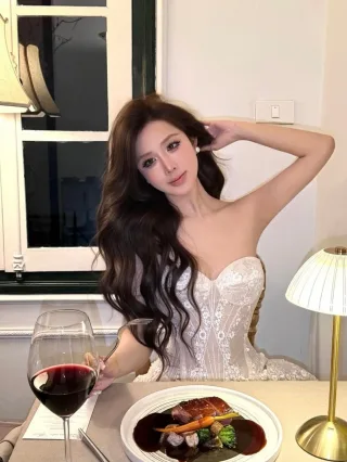 Photo 3 of Đầm corset ren strapless be NINISESI size S