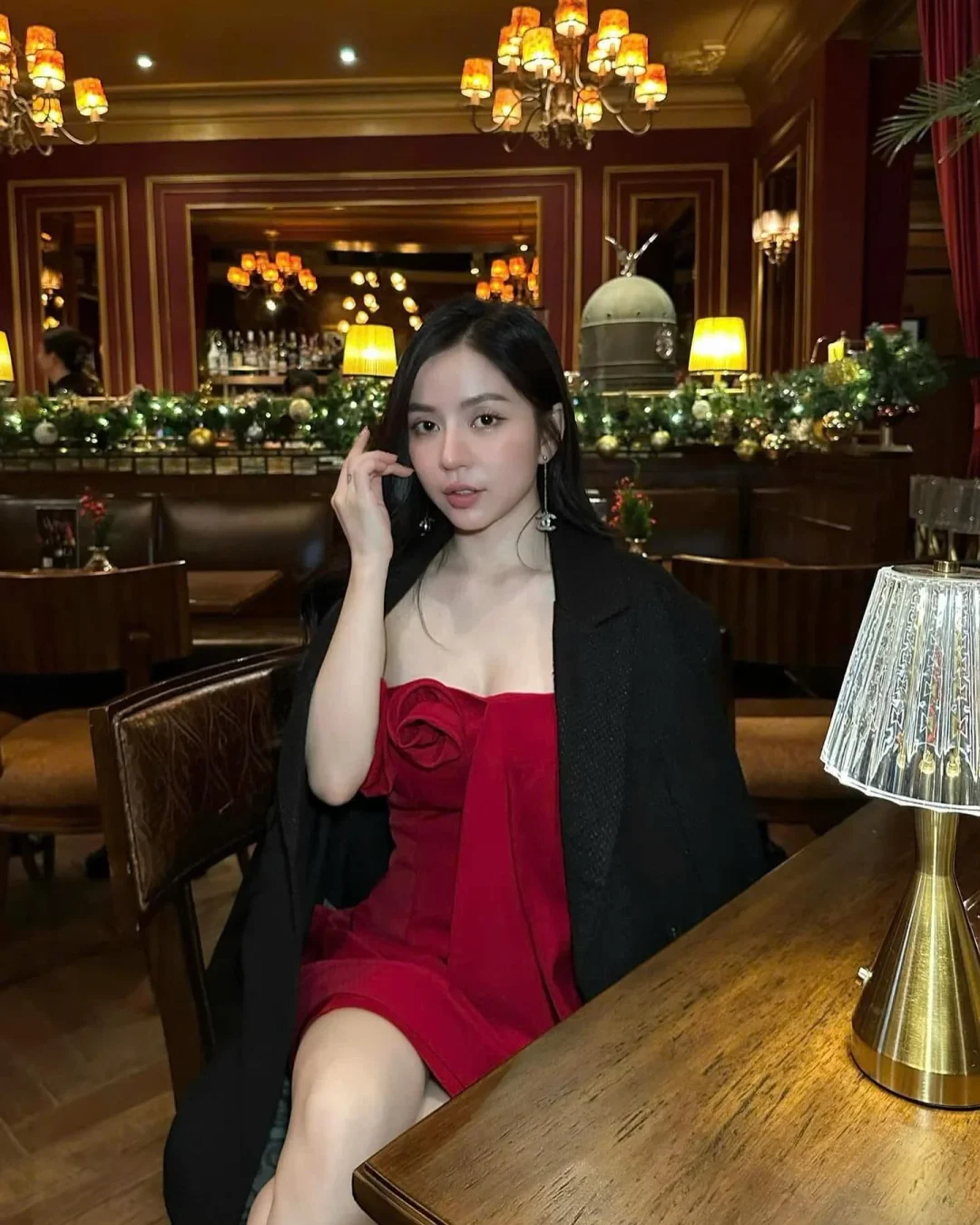 Photo 2 of Đầm đỏ cúp ngực nhung nơ XIPI