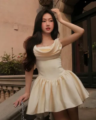 Photo 2 of Đầm mini satin kem nhạt Jubin Studio