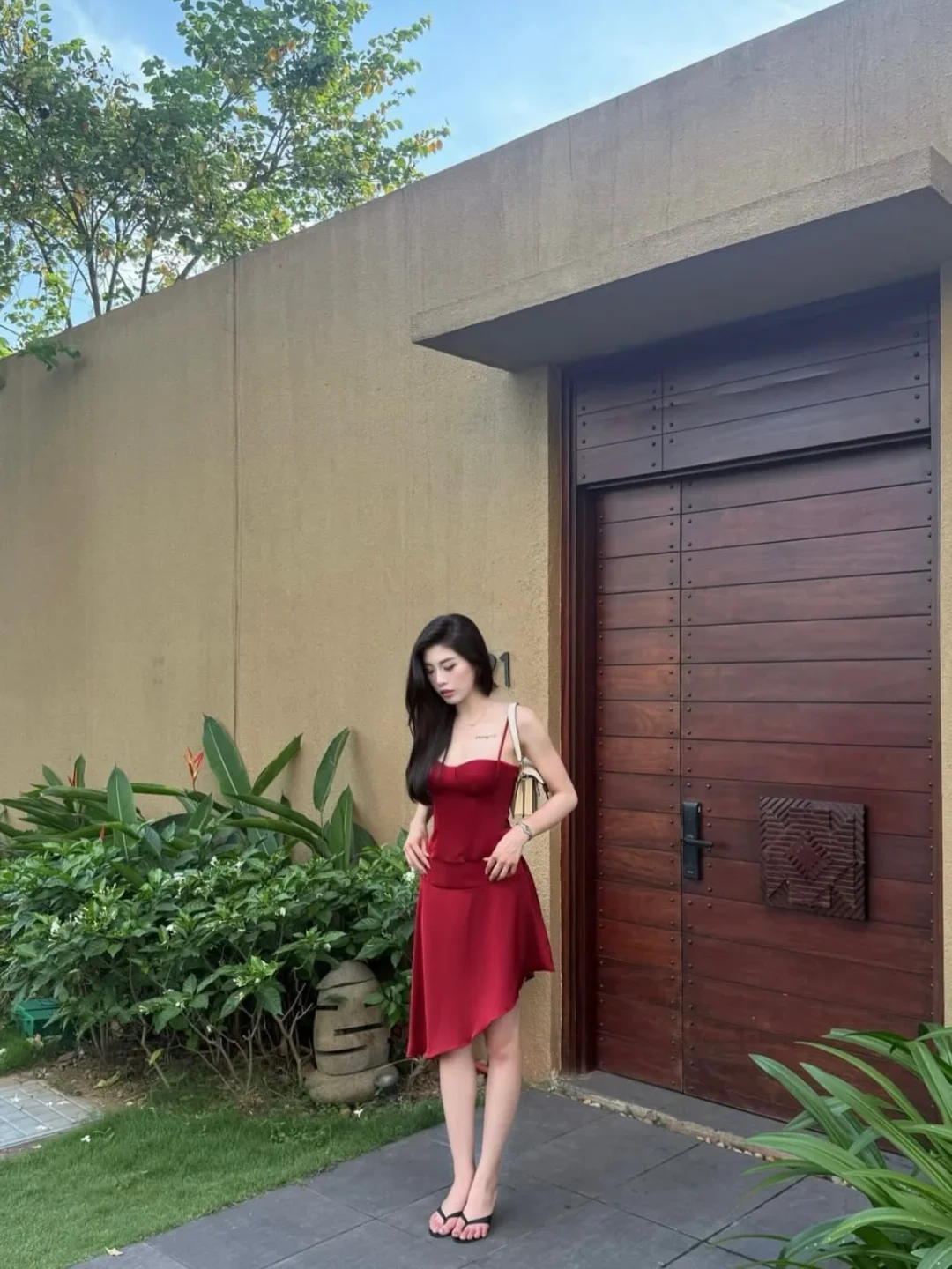 Ảnh 2 của Set áo váy đỏ Charmanine hai mảnh nữ