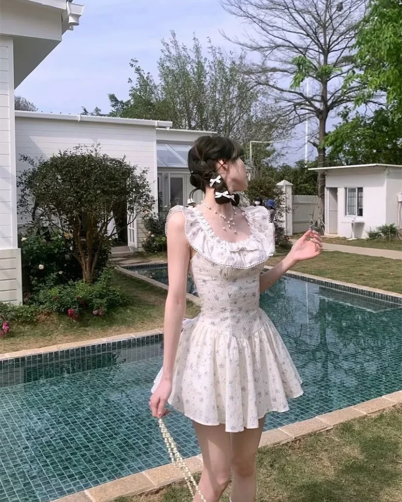 Ảnh 4 của Váy babydoll hoa ren vintage nữ