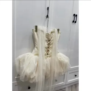 Photo 2 of Váy corset tutu trắng kem size M