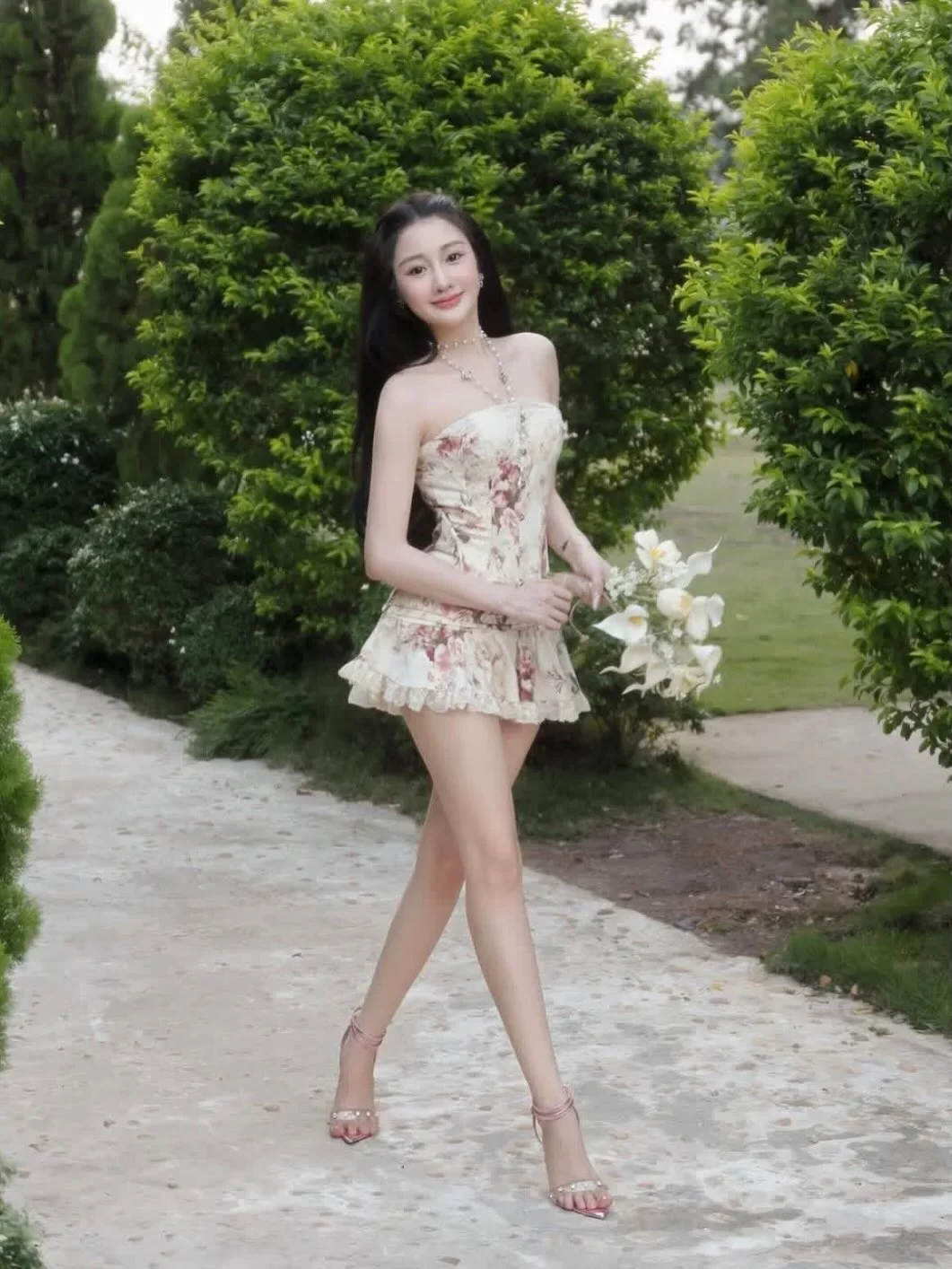 Ảnh 3 của Đầm hoa corset Les Pavot size M