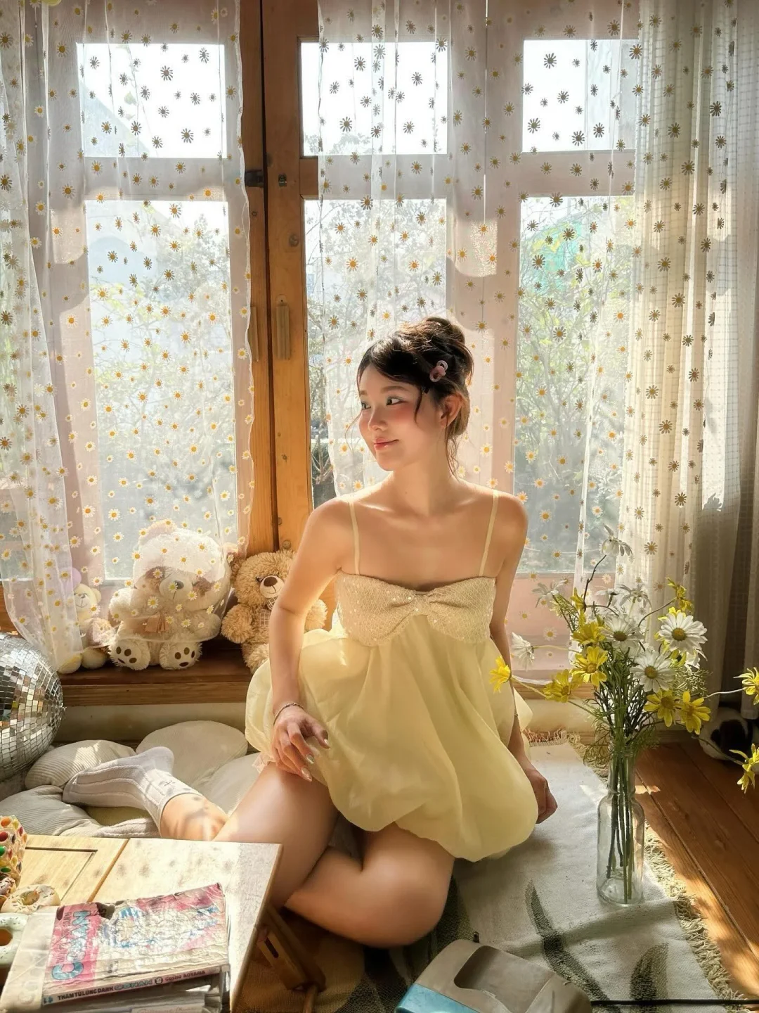 Photo 2 of Đầm babydoll vàng hai dây size S