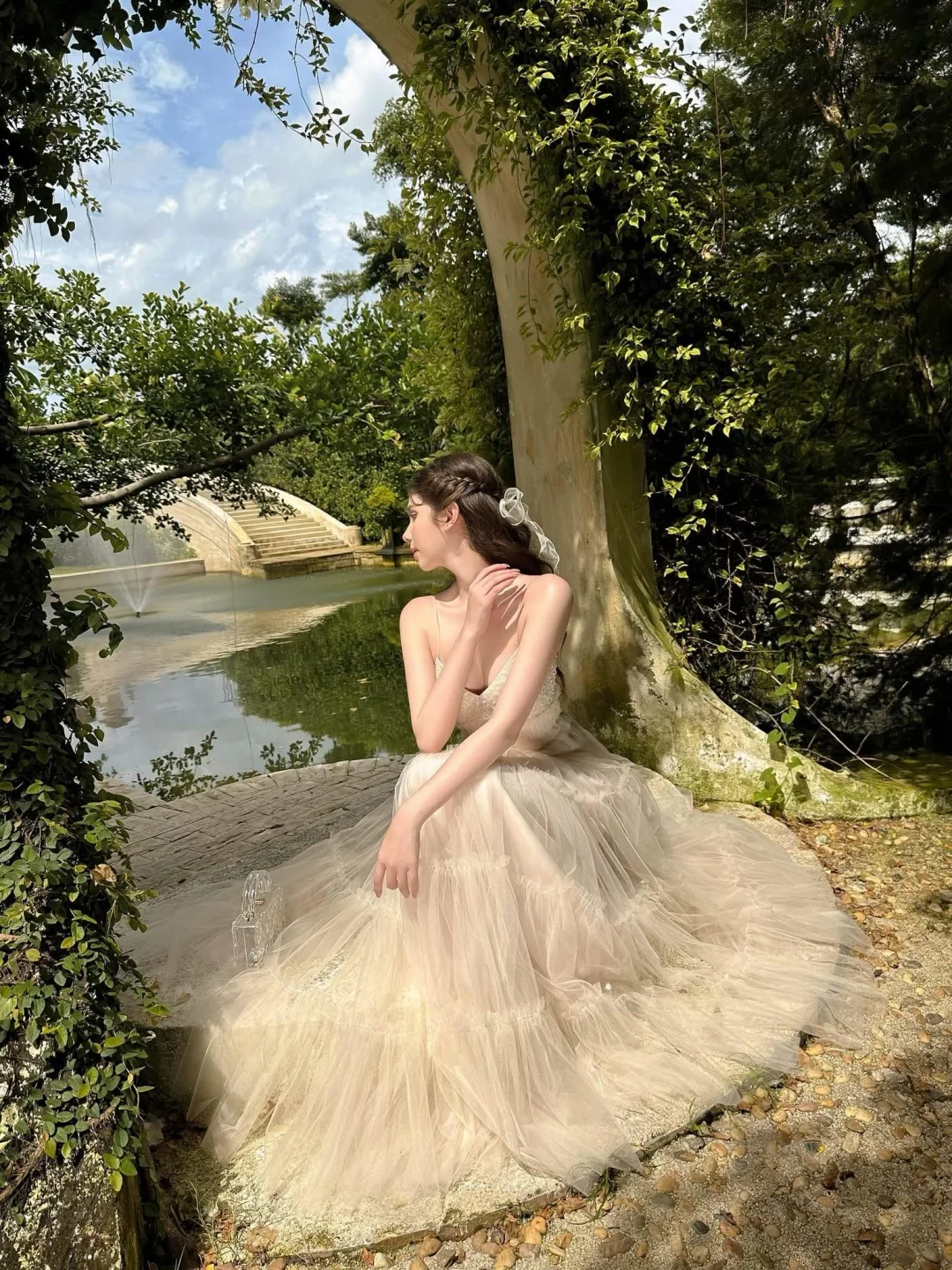 Photo 2 of Váy tulle vintage hai dây màu kem