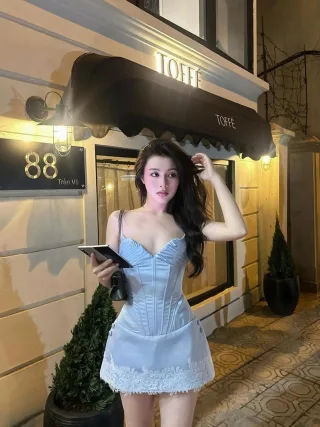 Photo 1 of Đầm corset mini xanh nhạt Doublebizz