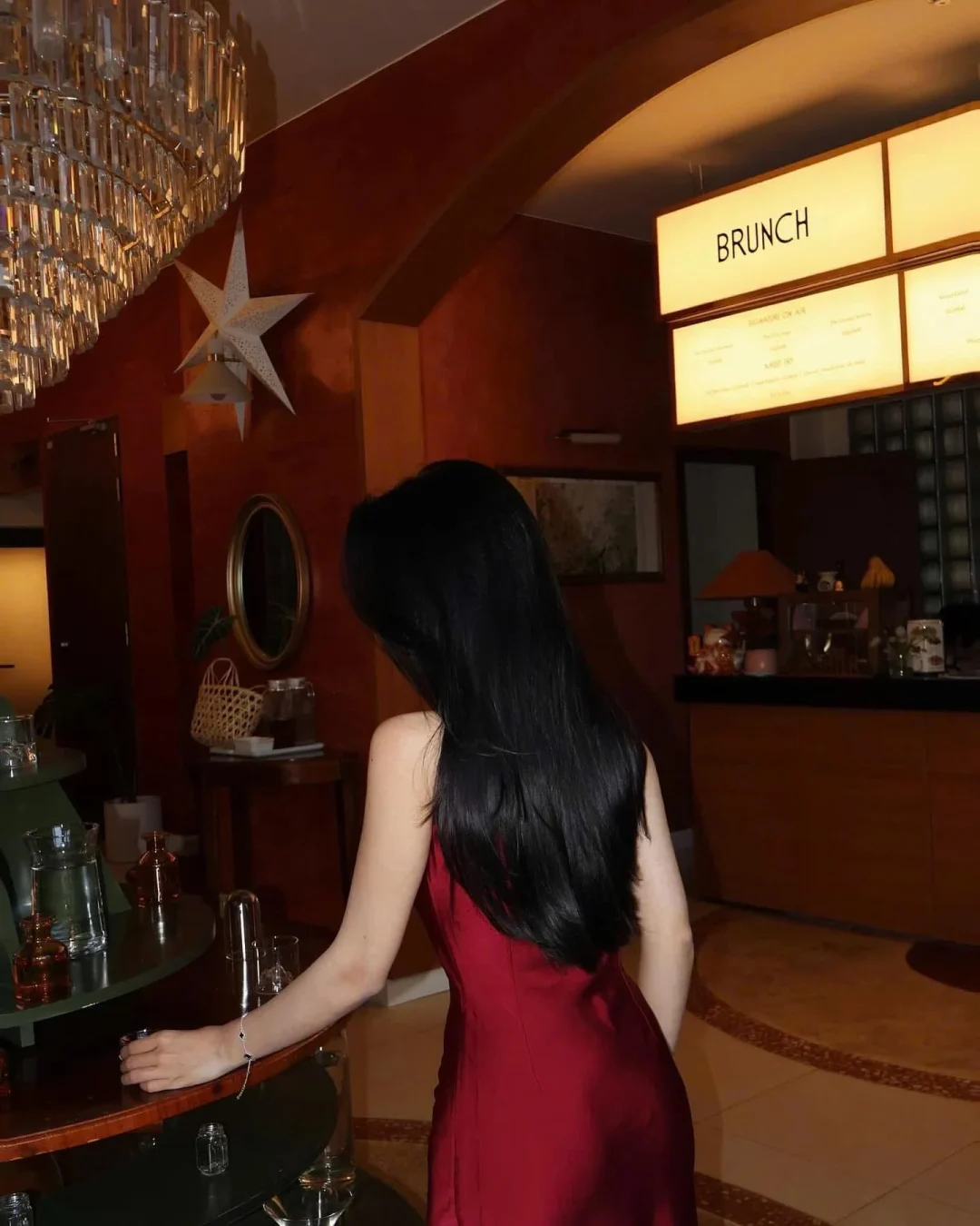 Photo 5 of Đầm lụa đỏ Fetish không tay size S