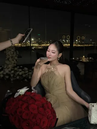 Photo 1 of Đầm dạ hội voan be sang trọng nữ