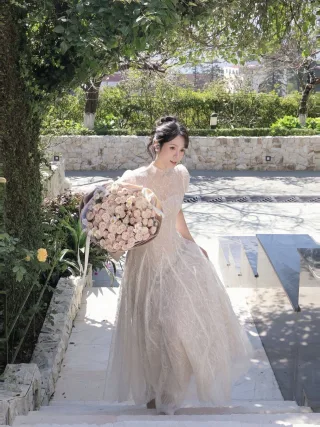 Ảnh 1 của Váy ren vintage kem nữ size M