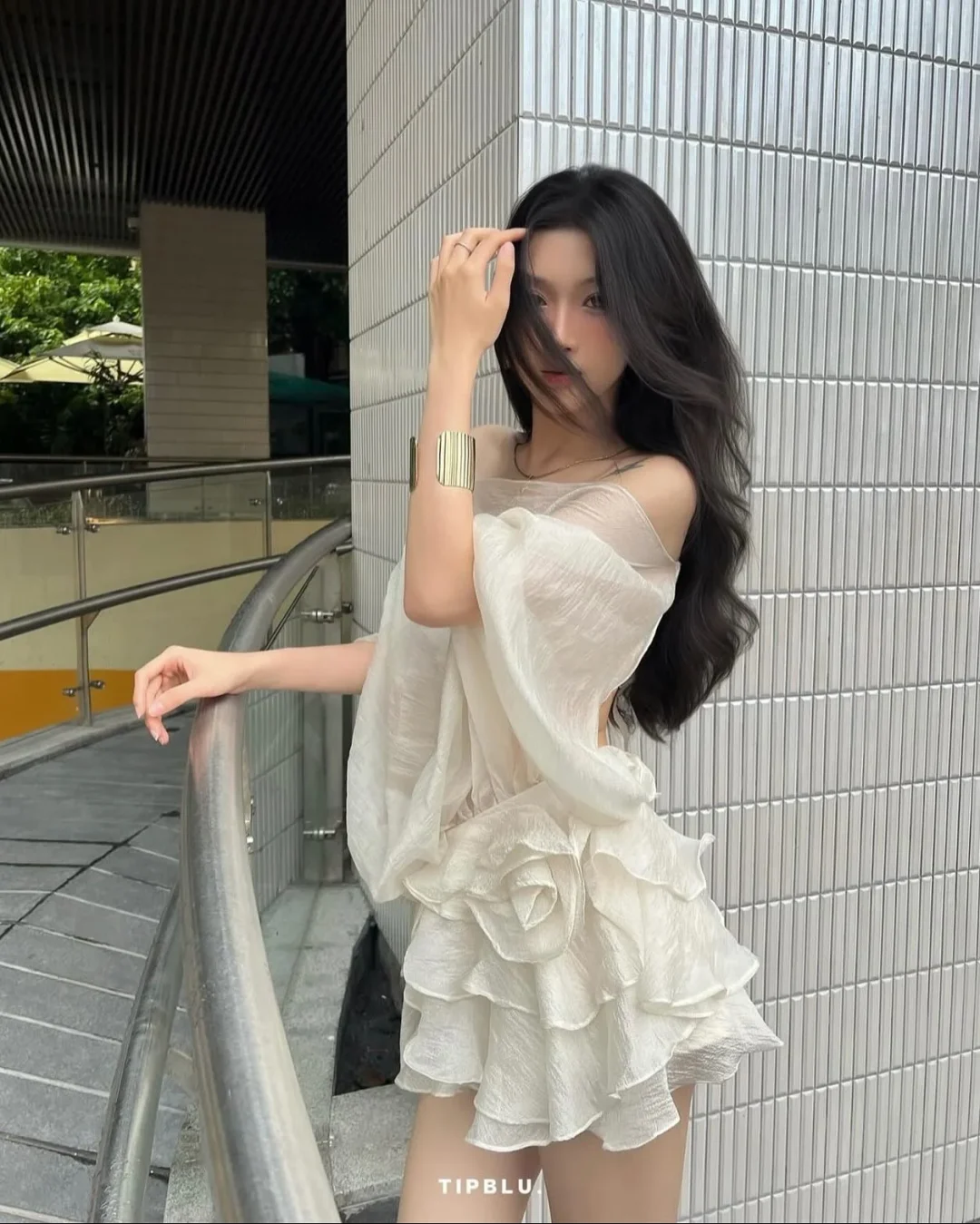 Photo 6 of Set voan trễ vai kem nữ Tipblu size S