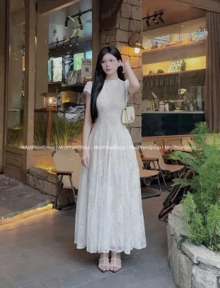 Ảnh 1 của Váy ren maxi kem size M nữ