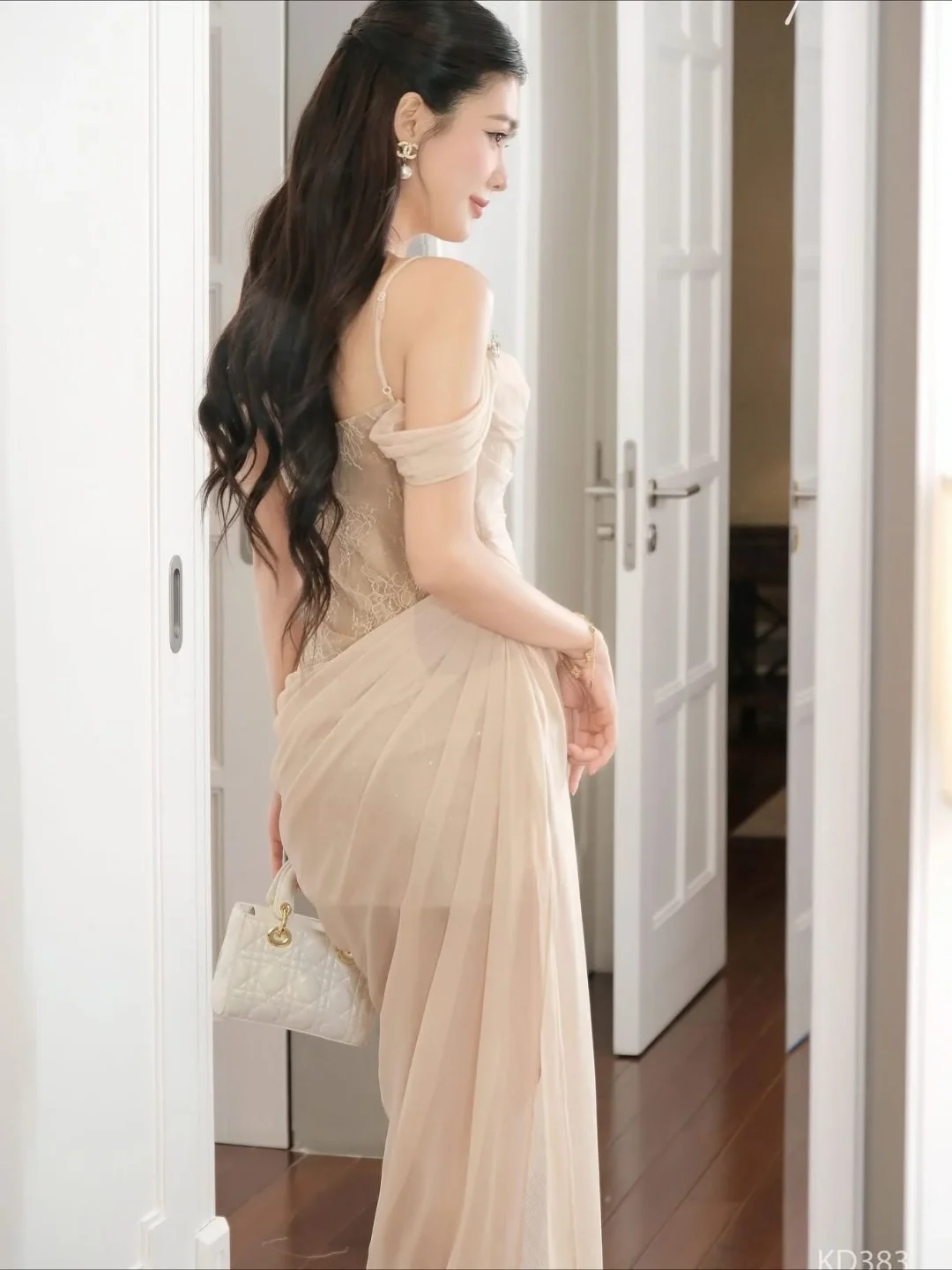 Ảnh 6 của Đầm be trễ vai ren KHIẾT size S