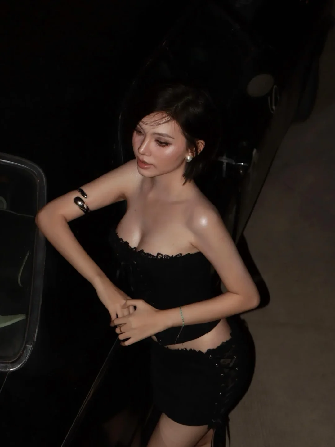 Ảnh 2 của Đầm ren corset đen Lsoul size S