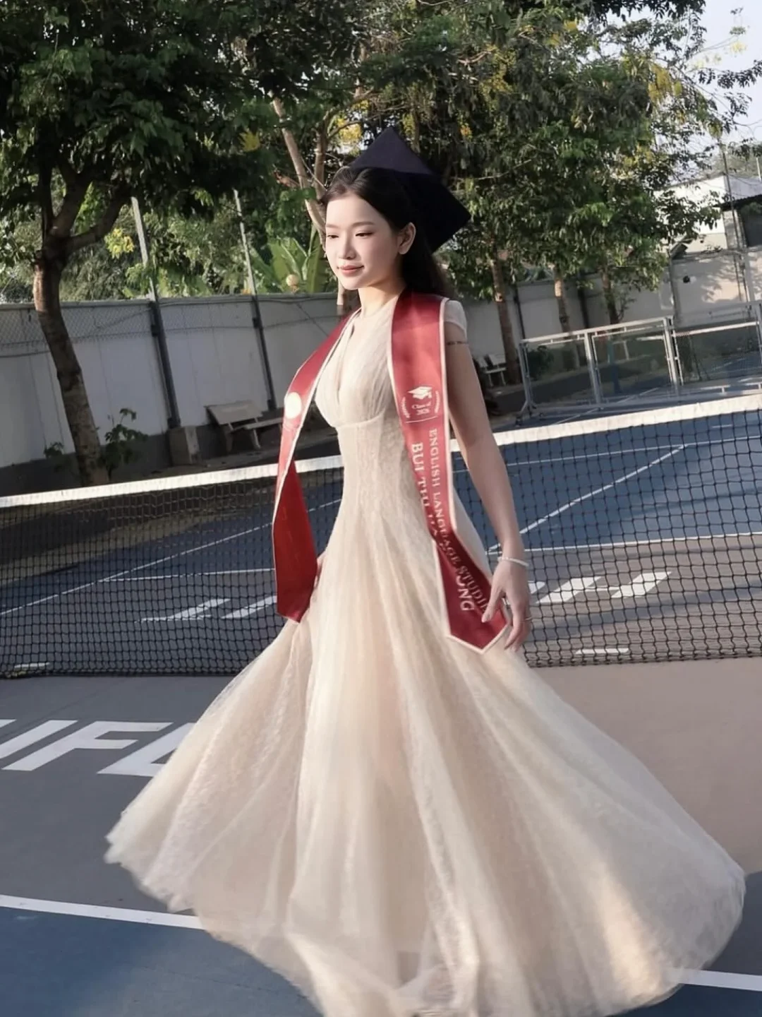 Photo 1 of Váy tulle dài kem thiết kế Sò Vintage
