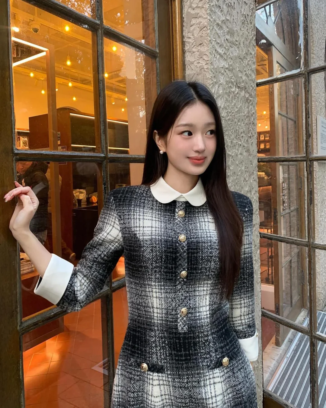 Photo 8 of Đầm tweed caro đen trắng Joie Des Roses