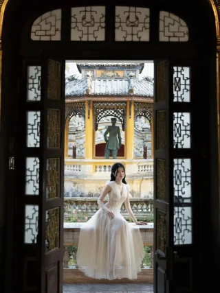 Ảnh 2 của Váy ren vintage dài màu kem size M