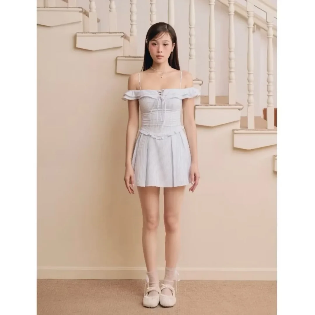 Photo 1 of Set áo váy xanh nhạt trễ vai nữ