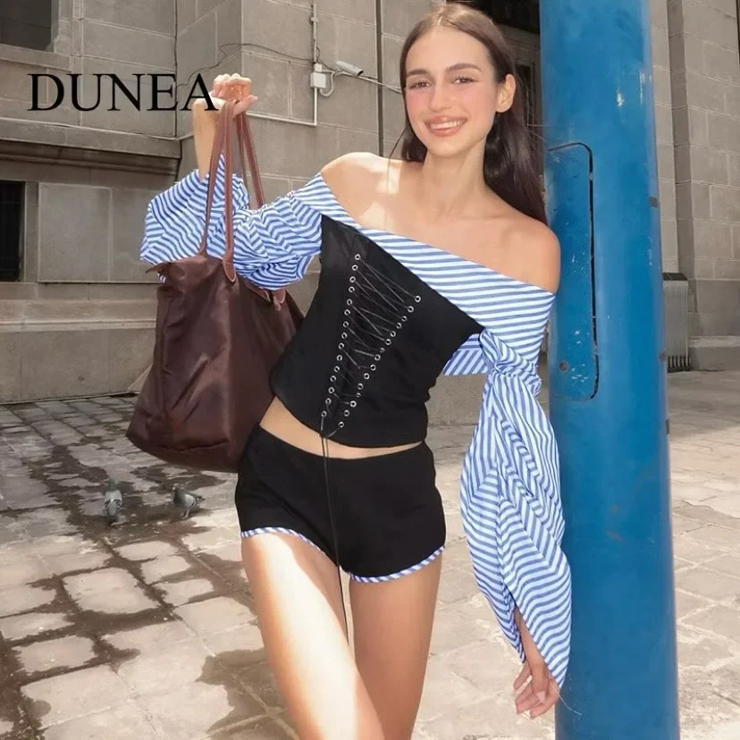 Photo 2 of Set áo corset trễ vai sọc nữ