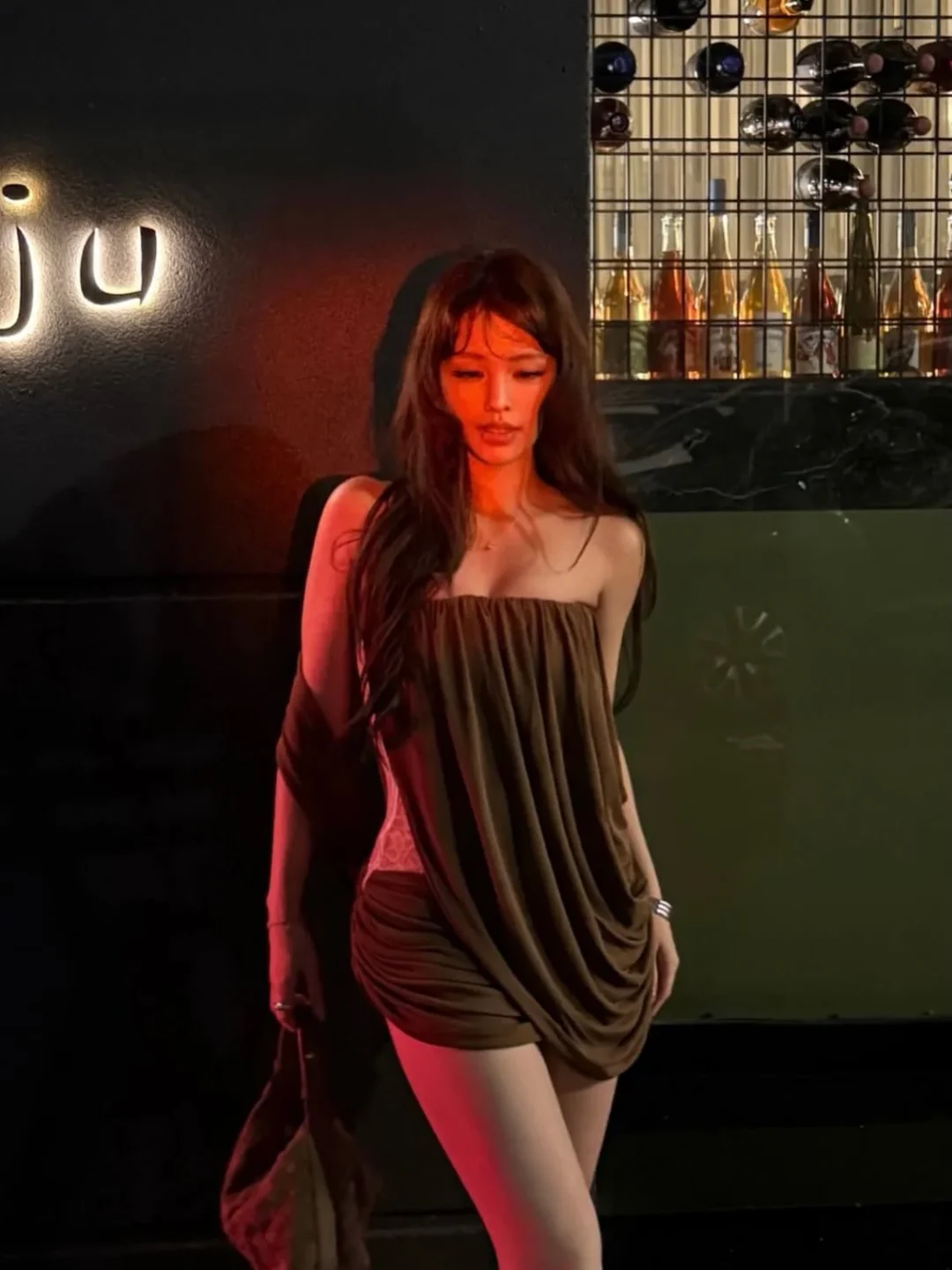 Photo 5 of Váy cúp ngực lụa nâu Doublebizz