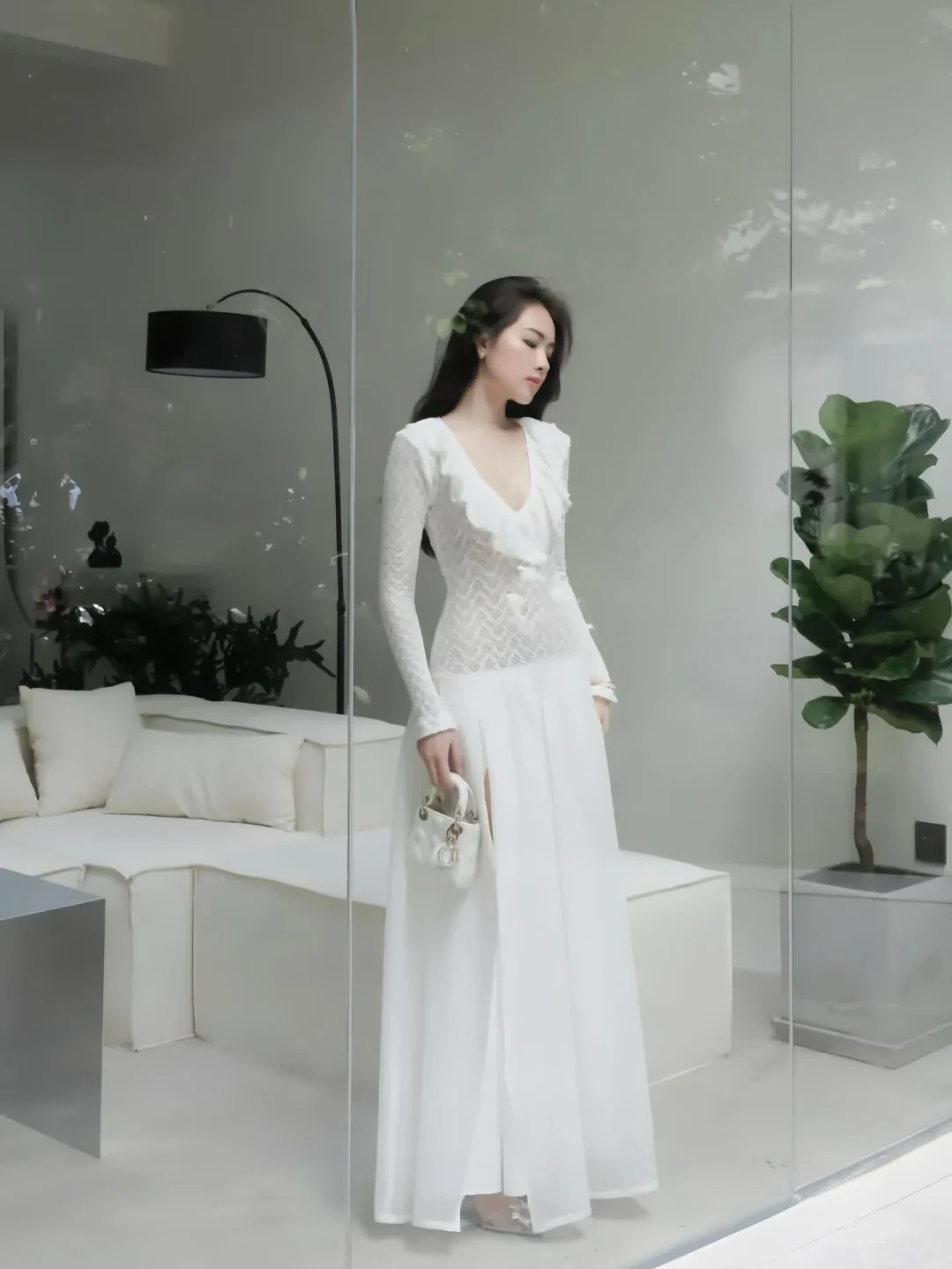 Photo 1 of Set áo ren váy maxi trắng Monico