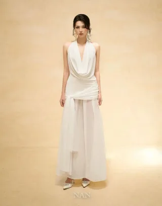 Ảnh 1 của Đầm maxi trắng cổ yếm NAN size S