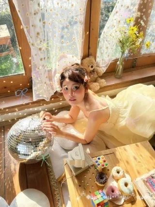 Photo 4 of Đầm babydoll vàng hai dây size S