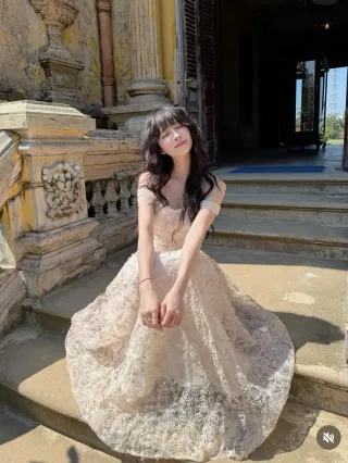 Photo 1 of Váy ren hồng pastel dài trễ vai nữ