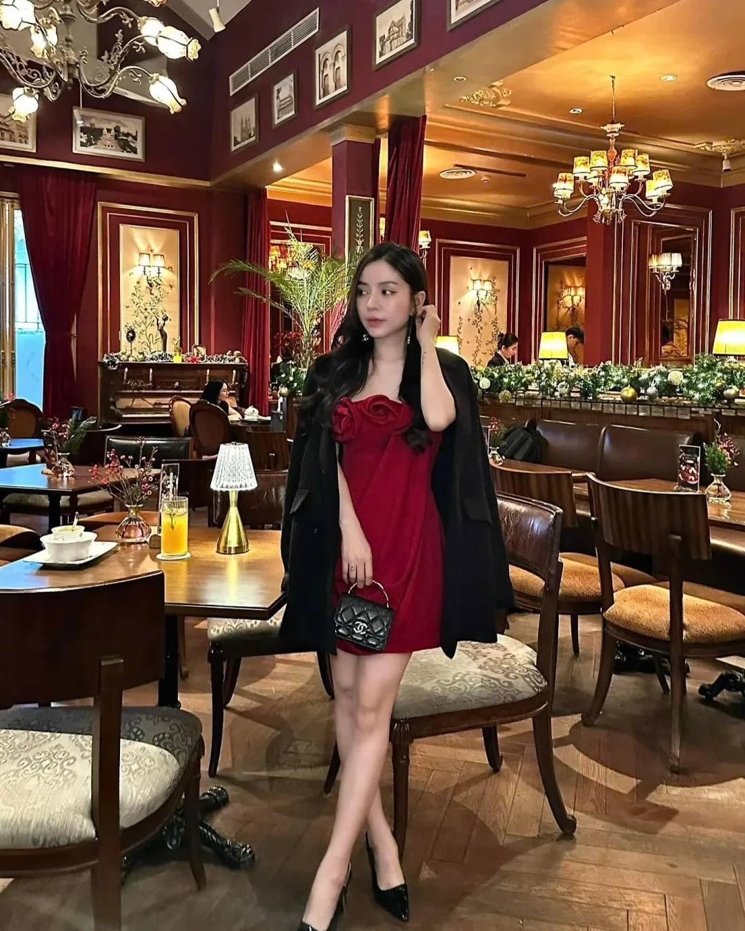 Photo 3 of Đầm đỏ cúp ngực nhung nơ XIPI