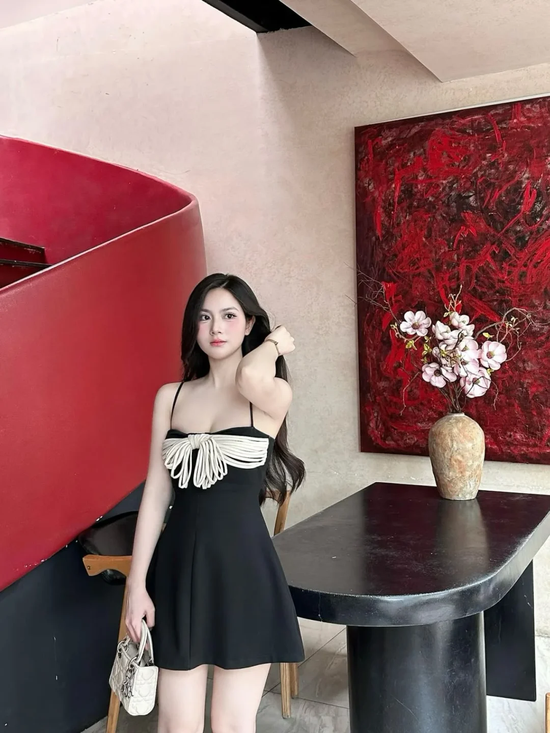 Photo 8 of Váy ngắn đen nơ trắng Aguja Studio