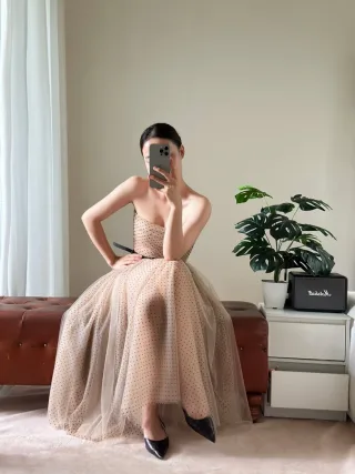 Ảnh 3 của Đầm dạ hội strapless chấm bi nude Ouch.Ic