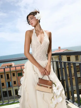 Photo 2 of Váy dạ hội ren trắng Amelie size S