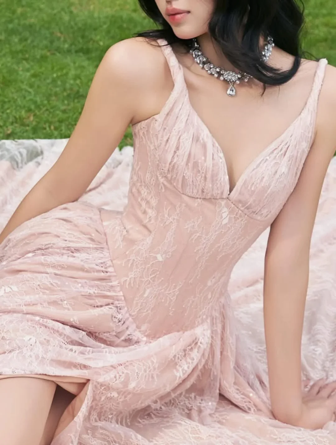 Ảnh 4 của Váy dạ hội ren hồng pastel nữ