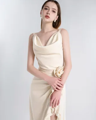 Ảnh 3 của Váy dạ hội satin kem XIPI size S