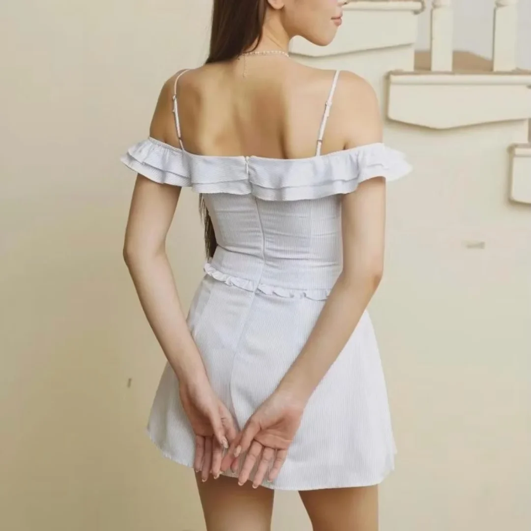 Photo 2 of Set áo váy xanh nhạt trễ vai nữ