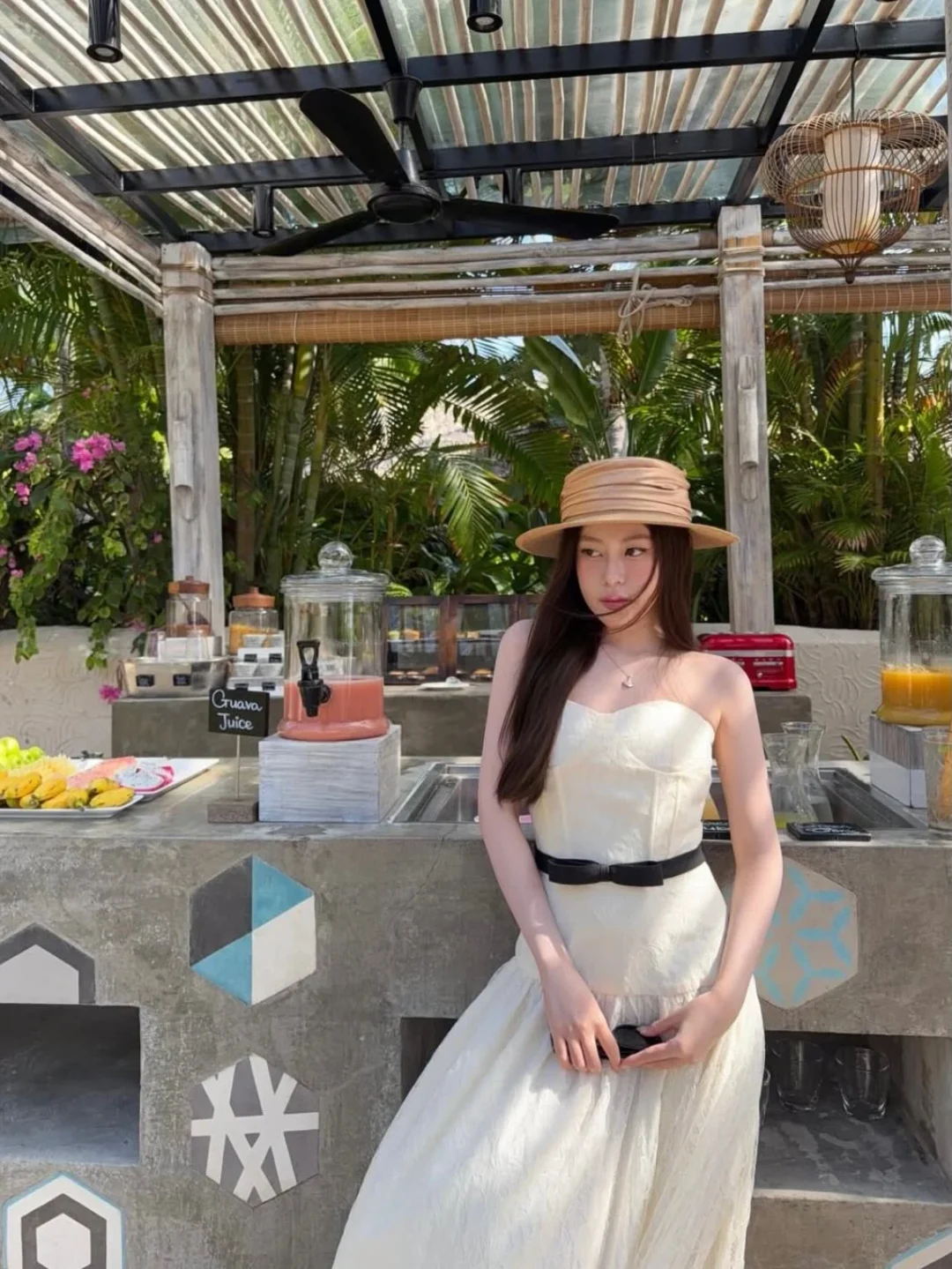 Ảnh 5 của Đầm strapless trắng Amelie size M